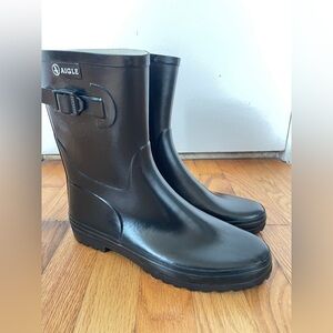 Aigle Black Rain Boots sz 8 Made in France mid-calf